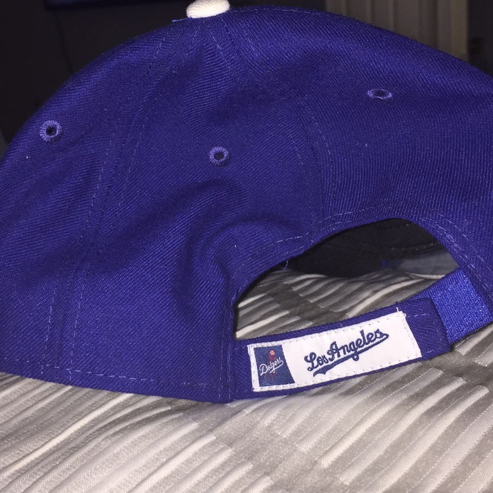 La Dodgers baseball hat - Picture 2 of 2